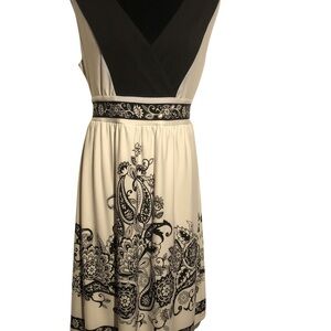 Cato Goddess Black and White Dress. Size L.
